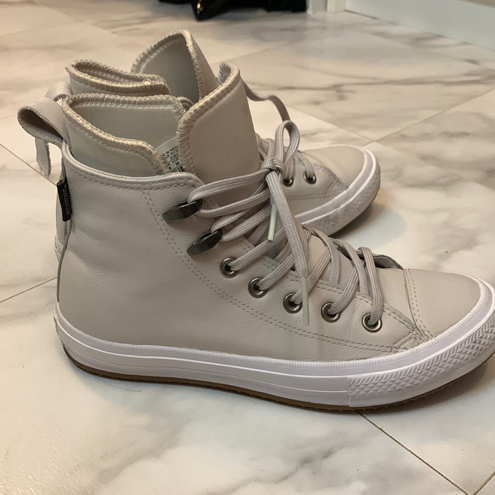 CONVERSE LUNARLON WATERPROOF CONVERSE SIZE 8 LIGHT CLAY